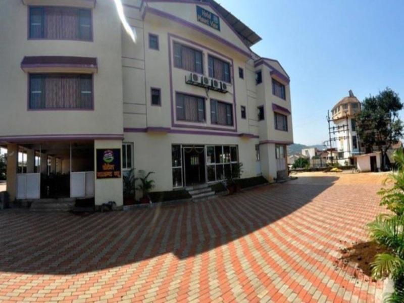 Mountview Resort & Spa Lonavala Exterior foto