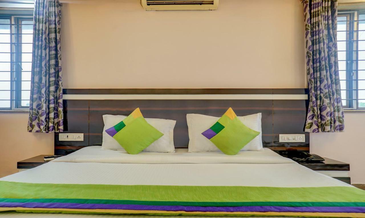 Mountview Resort & Spa Lonavala Exterior foto